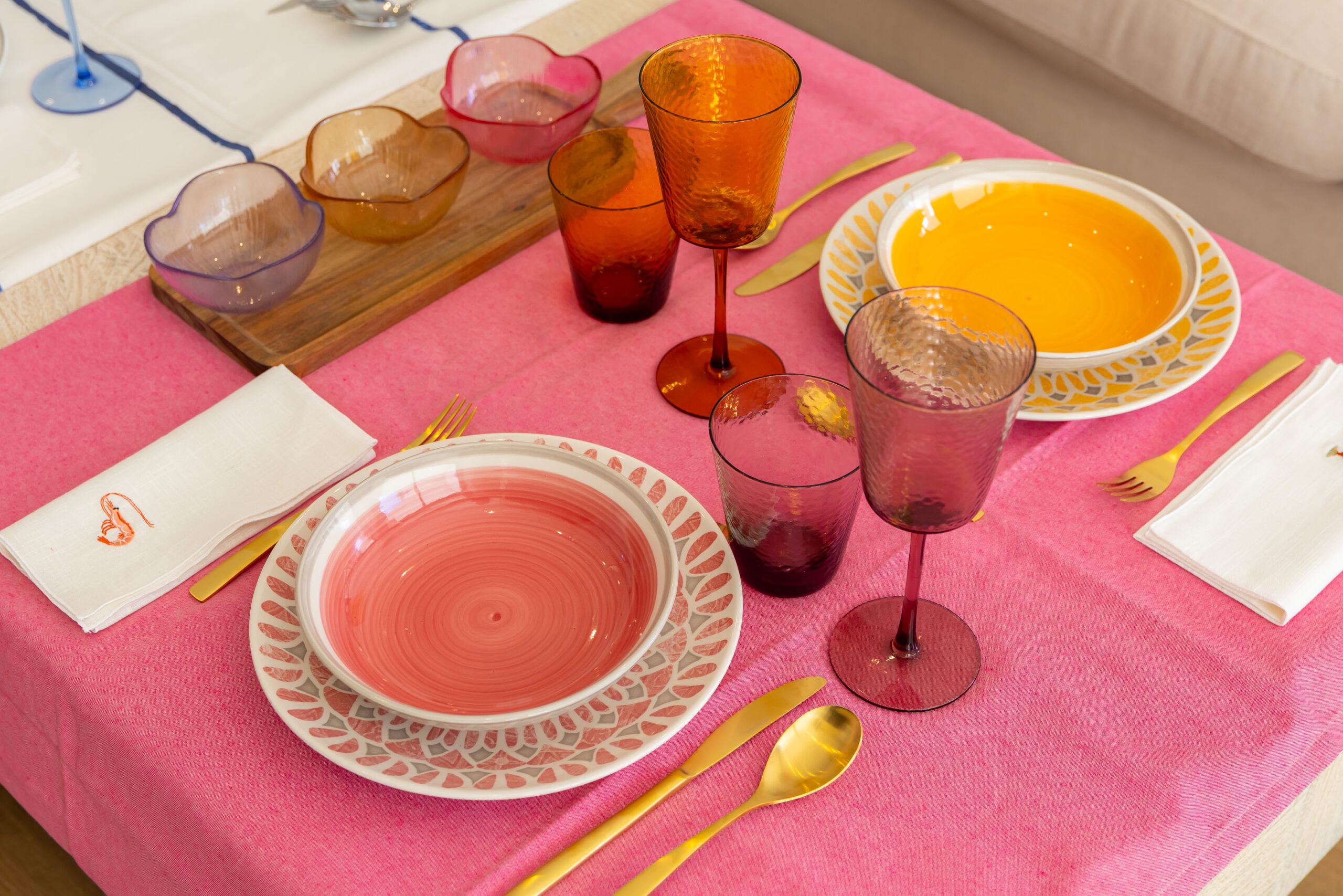 Mantel de tela jacquard fucsia - Imagen 2